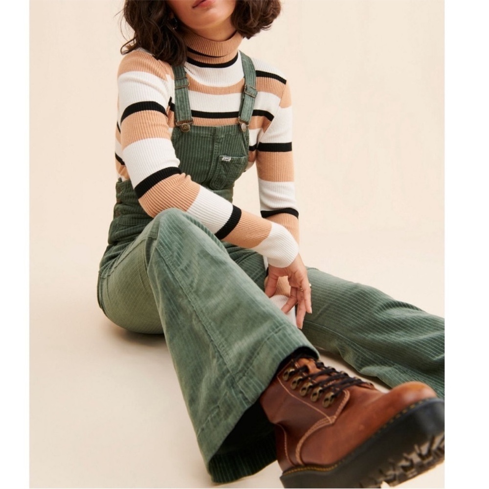 FREE PEOPLE x LEE Vintage Corduroy Flare Overalls in Greyed Olive - Picture 5 of 14